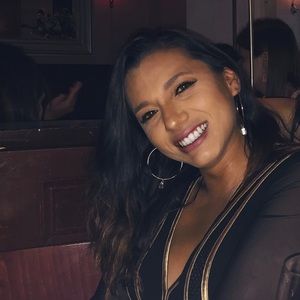 Meet your Posher, Emmy